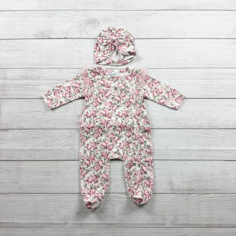 Nicole Miller NY Baby Footie Floral Rose Print Ruffle Sleeper Hat Set 3-6 Months - Picture 1 of 3